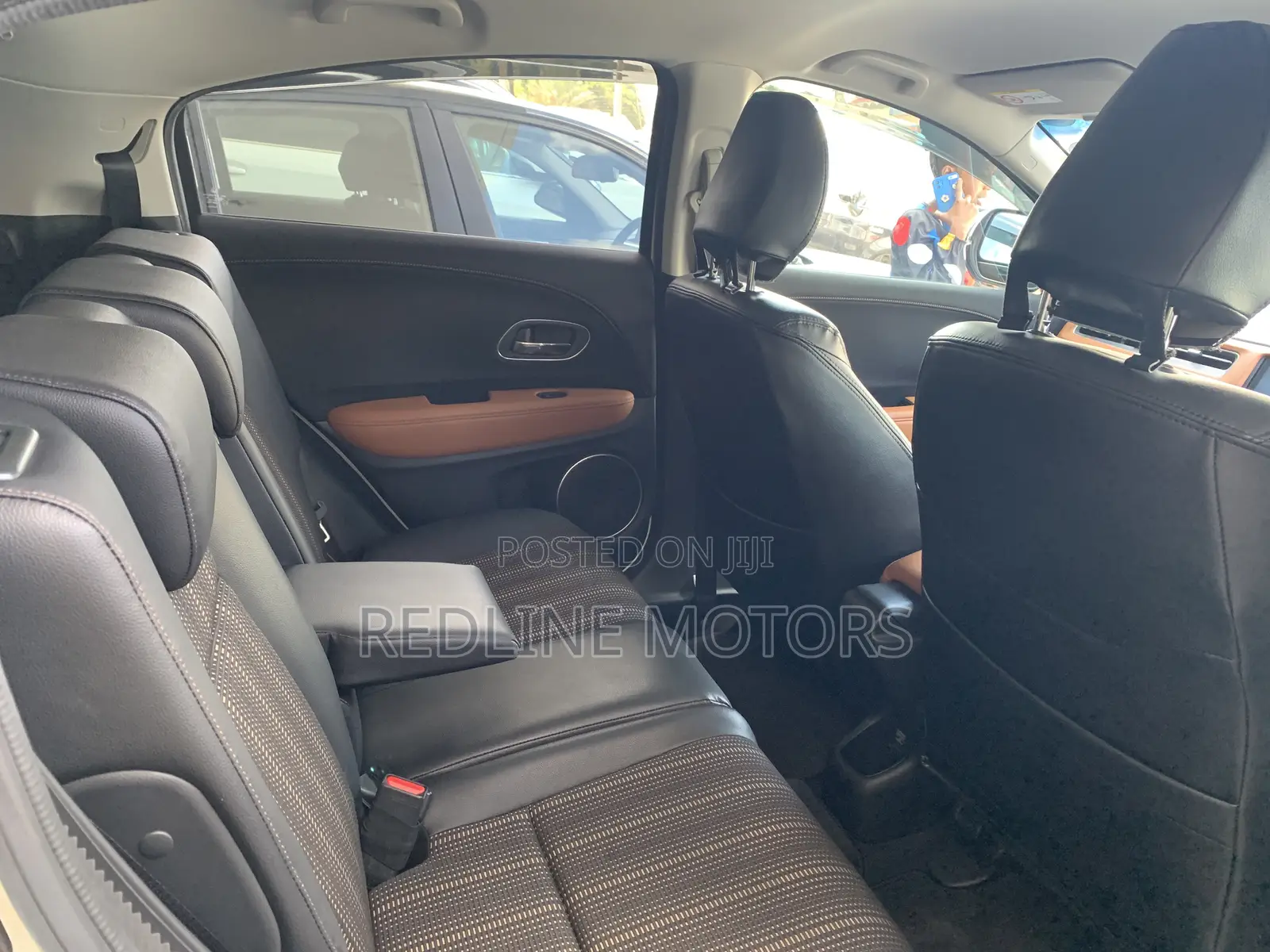 Honda Vezel 1.5 Hybrid 4WD 2017 White