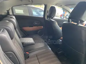 Honda Vezel 1.5 Hybrid 4WD 2017 White