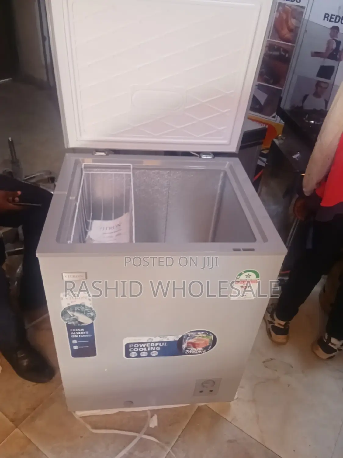 Vitron 142ltrs Freezer