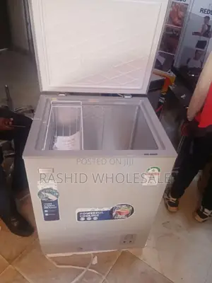 Vitron 142ltrs Freezer