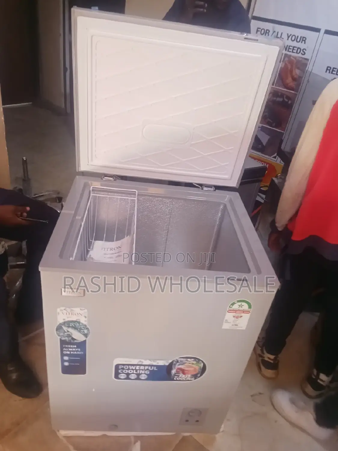 Chest Freezer 142l