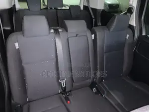 Toyota Noah 2.0 AWD (7 Seater) 2017 White