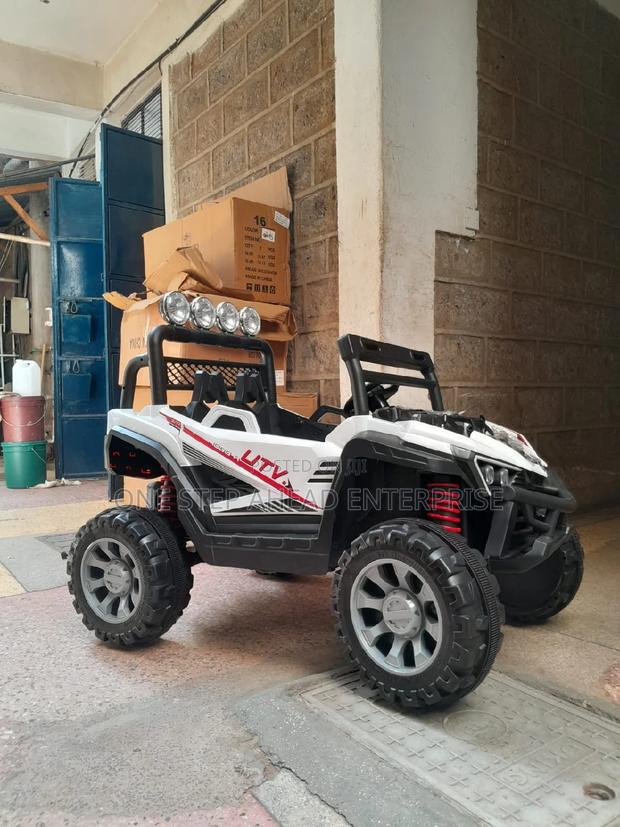 Unisex Toddler Electric Car - main view