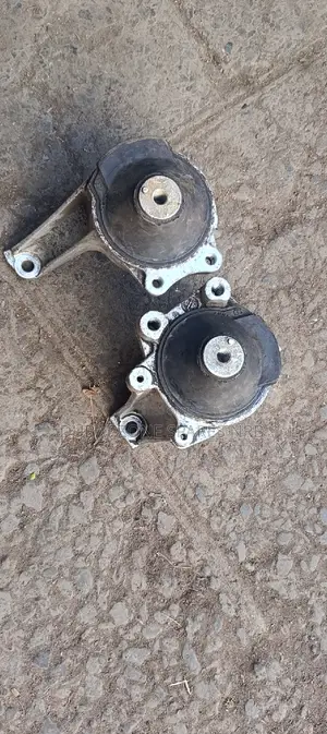 Honda Stream,Crv,Rd 5,7, EX Japan Genuine Engine Mount.