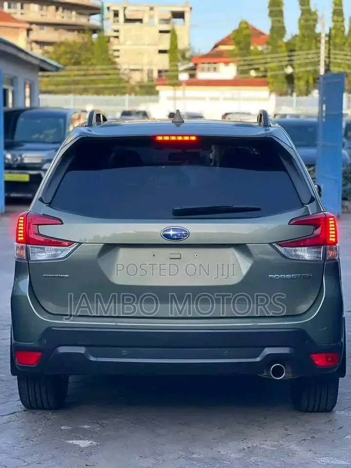 Subaru Forester 2.5i Premium AWD 2018 Green