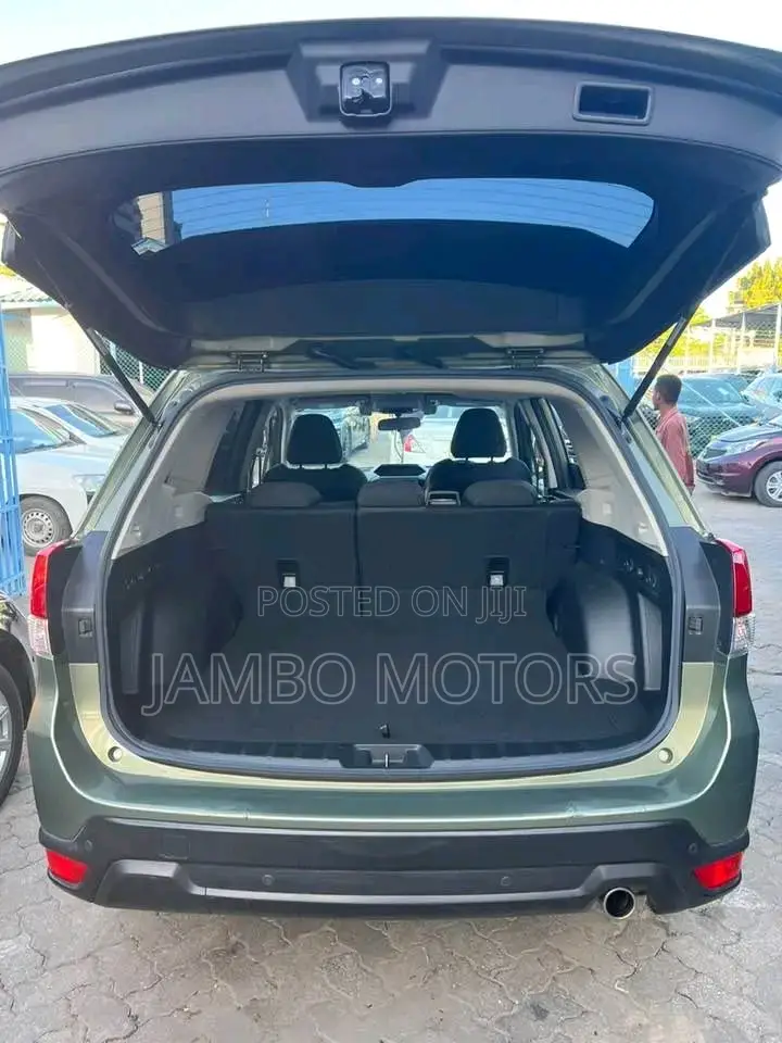 Subaru Forester 2.5i Premium AWD 2018 Green