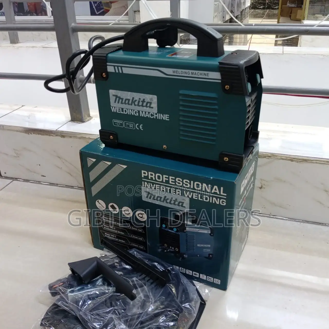 *Makita Welding Machine*