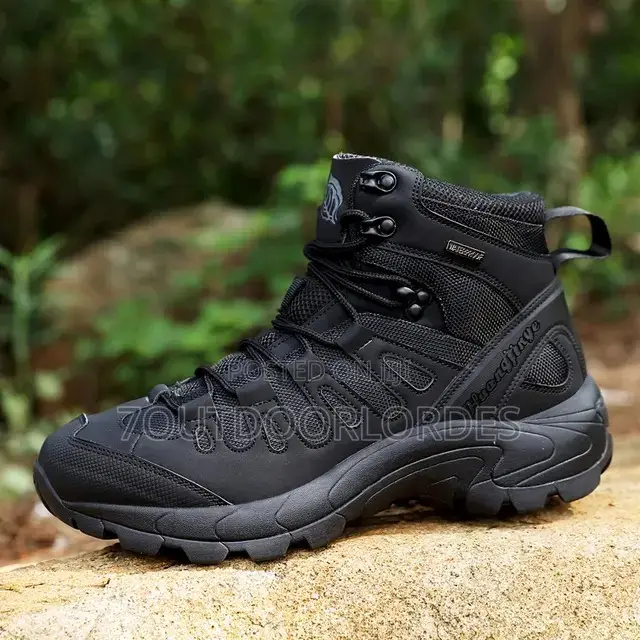 888 Outdoor Boots