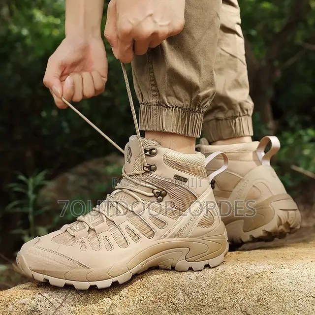 888 Outdoor Boots