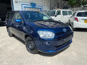 Toyota Succeed 2018 Blue