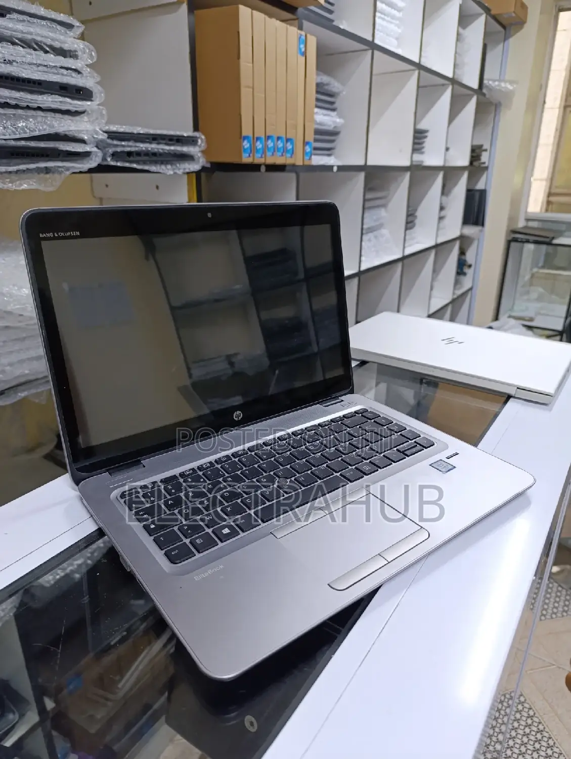 New Laptop HP EliteBook 840 G3 8GB Intel Core I7 SSD 256GB