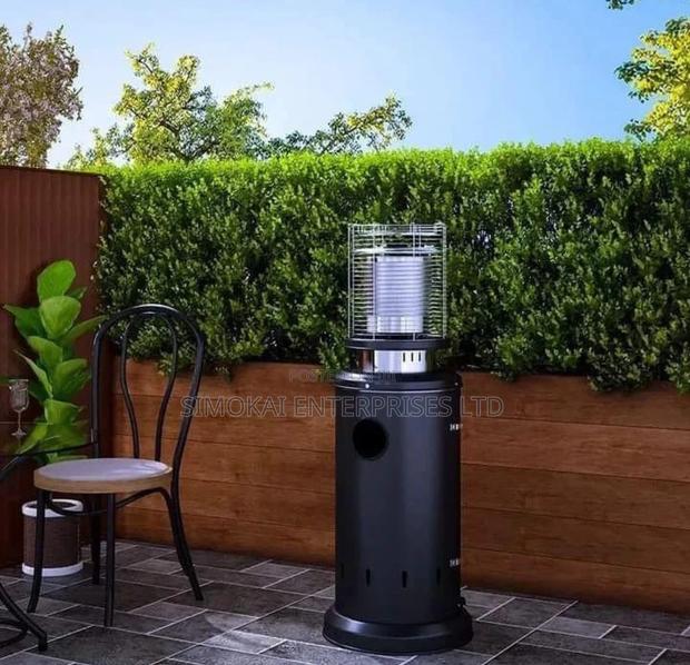 Short Gas Patio Heater – 1.35m Tall - Black