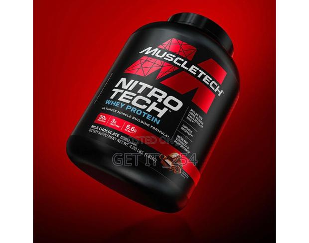 Whey Muscletech Nitro Tech - main view