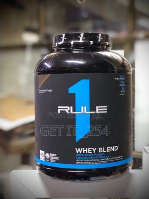 Rule 1 Whey Blend - thumbnail 2