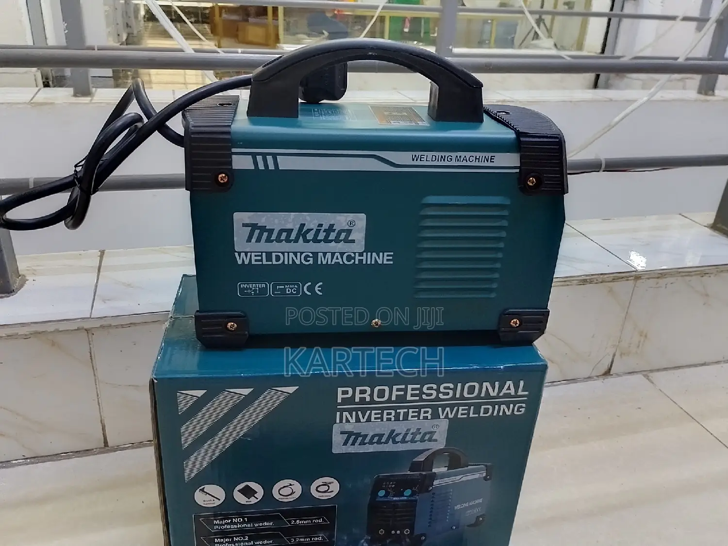 Makita Heavy Duty Welding Inverter Machine 400amp