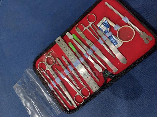 Students Dissecting Set With All Intruments . - main view