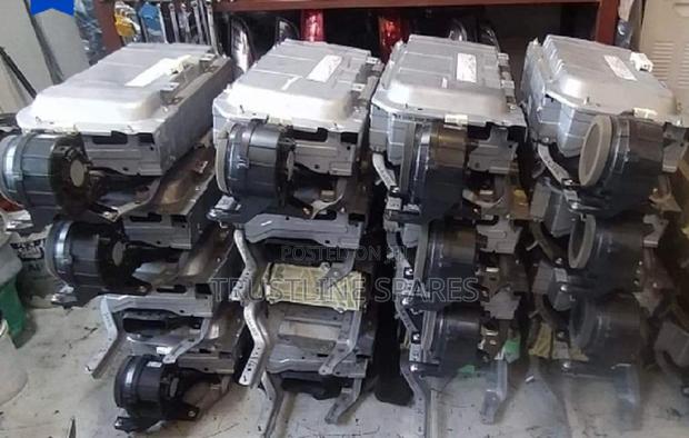 Toyota Axio Complete Hybrid Battery - main view
