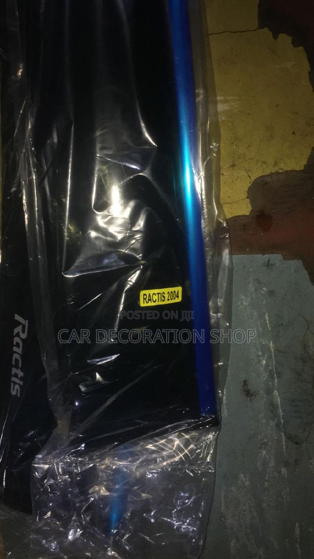4pcs Ractis 2004 Windbreakers