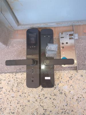 Enhanced Home Security Smart Camera Biometric Door Lock - thumbnail 2