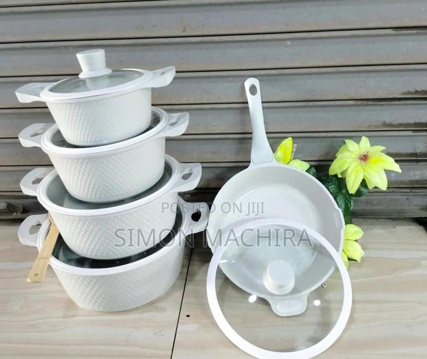 Bosch 11pc Cookware With Silicone Lid Covers