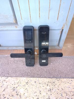 Biometric Precision Intelligent Smart Controlled Door Lock - thumbnail 2