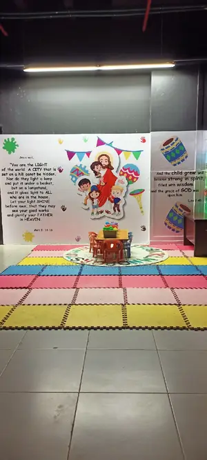 Children's Room Wallpaper