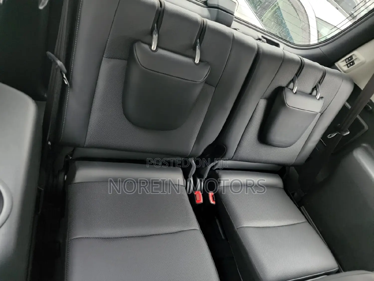 Toyota Land Cruiser Prado 2020 Off white