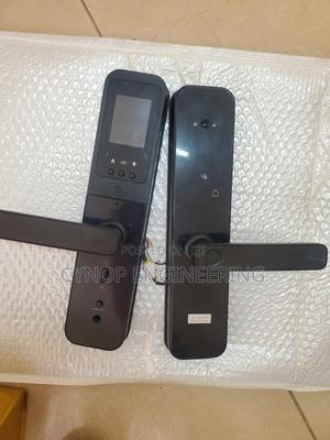 Smart Biometric Locks Elevating Office Security - thumbnail 2