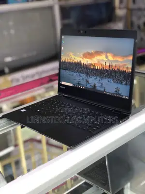 Laptop Toshiba Portege X20W 16GB Intel Core I7 SSD 512GB