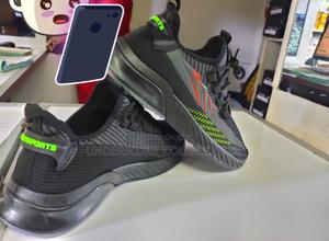 Unisex Breathable Shoes - thumbnail 2