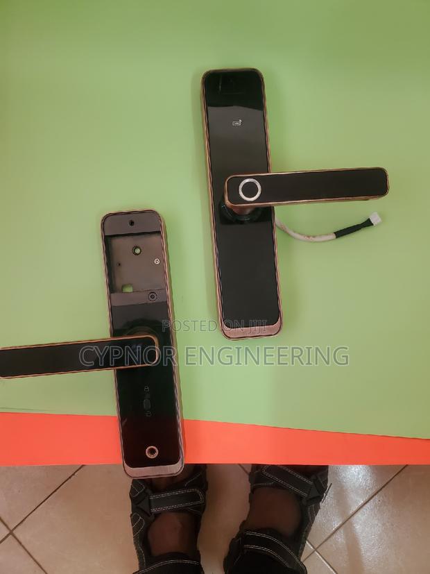 Peaceful Stays Biometric Locks for Hotel Tranquility - main view