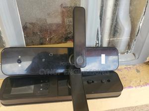 Smart Biometric Locks Safeguarding Office Confidentiality - thumbnail 2