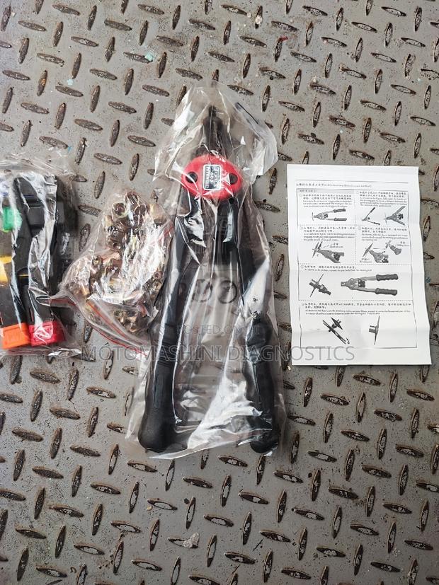 Hand Riveter Nut Tool Gun Kit With Nut Rivets