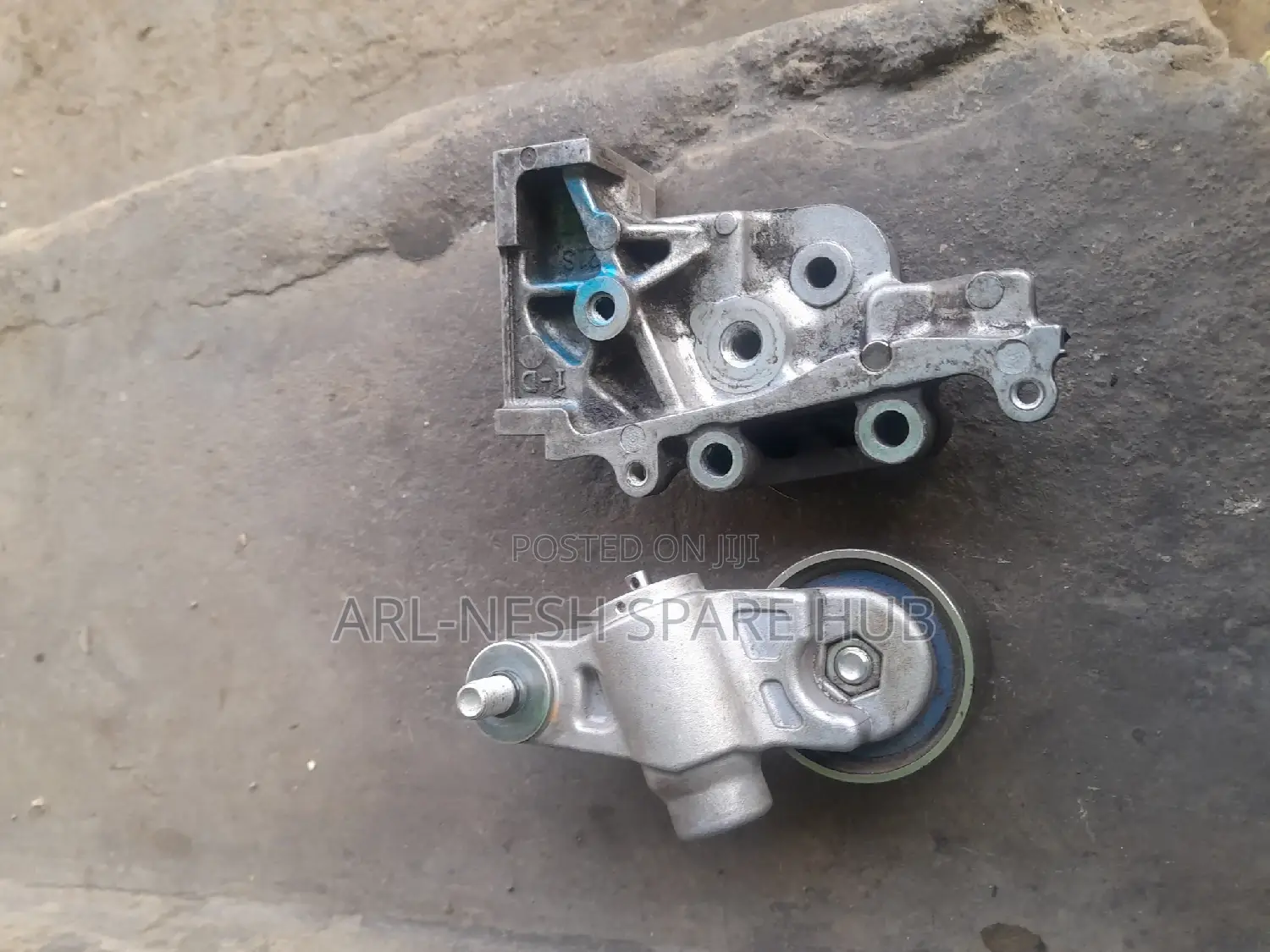 Subaru Ej20 Tentioner and Tentioner Clemp