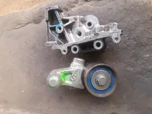 Subaru Ej20 Tentioner and Tentioner Clemp