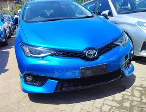 Toyota Auris 2017 Blue