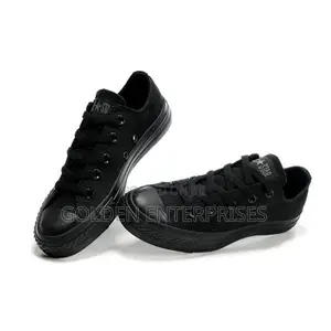 All Black Low Cut Converse 36-45