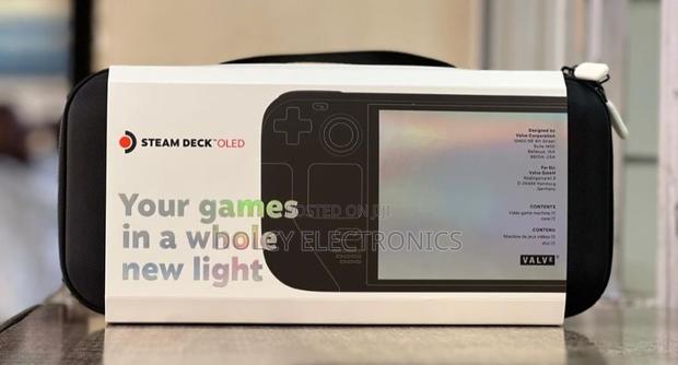 Steam Deck Oled - main view