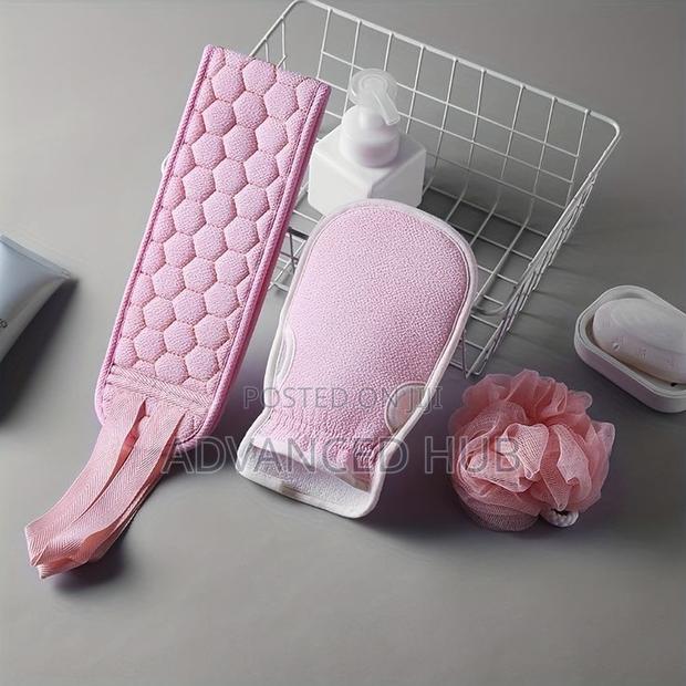 3pc Exfoliating Bath Set - main view