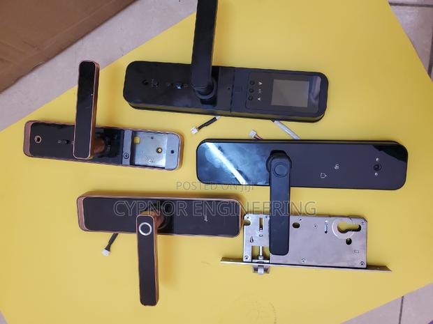 Seamless Keyless Remote Control Digital Biometric Lock - main view