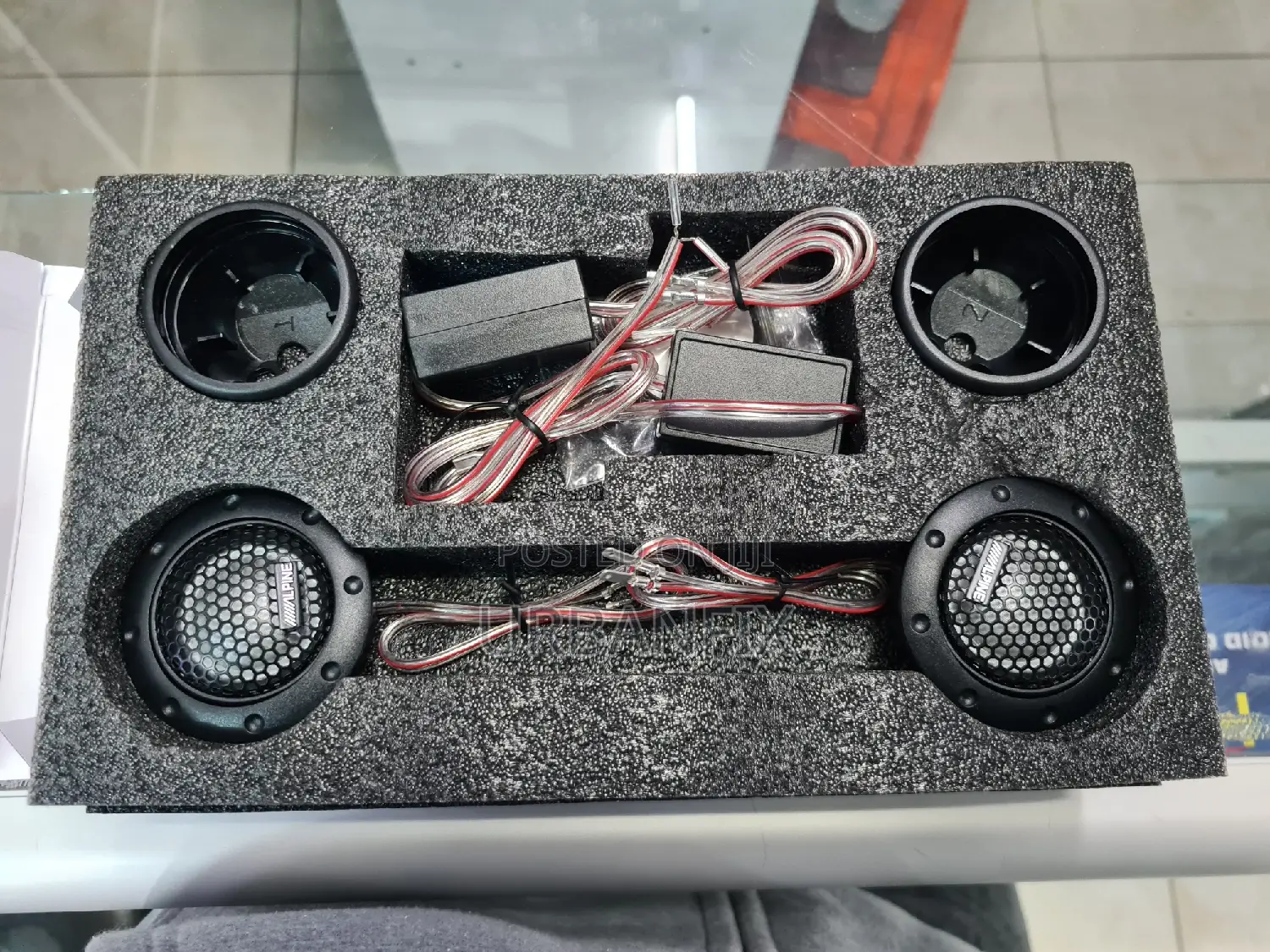 Alpine 180 Watts Balanced Dome Tweeters- A Pair