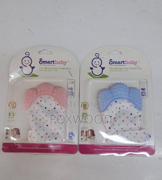 Baby Gum Glove/Teething Mitten.