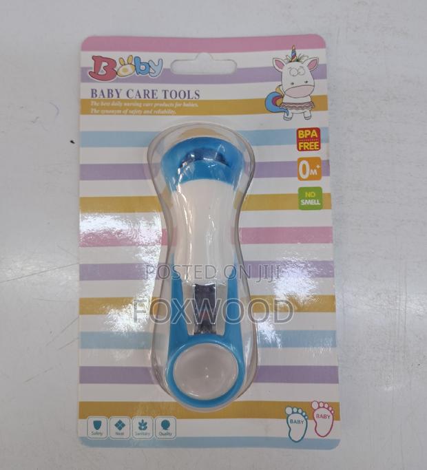 Baby Nail Cutter and Cleaning Towel - thumbnail 4