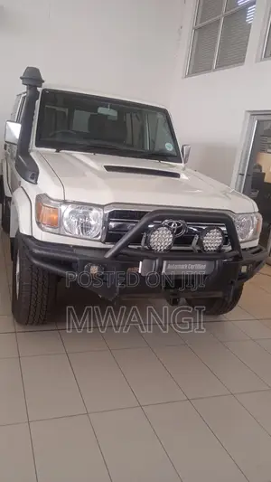 Toyota Land Cruiser 4.5 V8 TD 2019 White