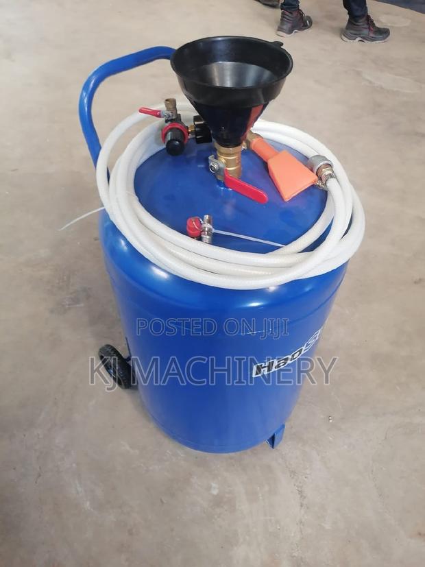 Soap Dispenser /Foaming Machine 60l Capacity.