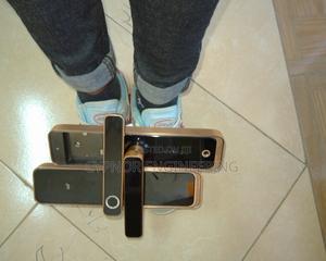 Seamless Keyless Digital Wifi App Controlled Smartlock - thumbnail 2