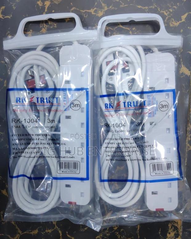 RK- Trust 4 Way Fused Extension Cable - main view