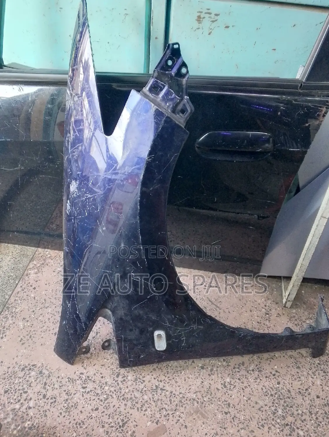 Honda Insight 2012 Fender Available