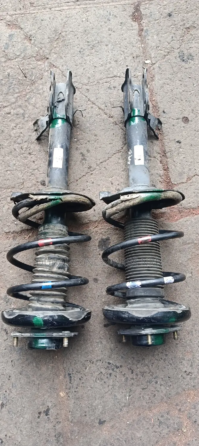 Nissan X-Trail Nt30/Nt31 Front Shocks Complete Available Now