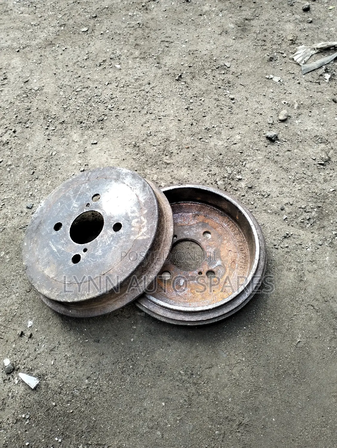 Toyota Fielder Rear Drum